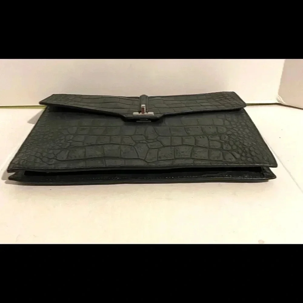 Monika Chiang NWT neroshsi leather clutch bag